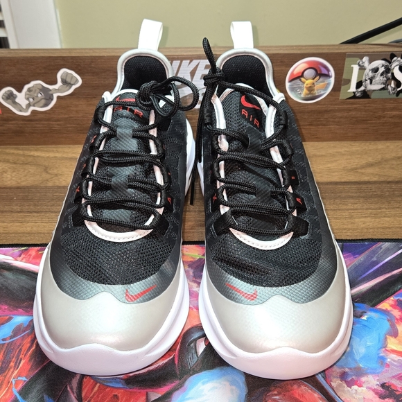Nike Air Max Axis Men's Shoes - Black and Red 7y or 8.5w - Picture 3 of 7